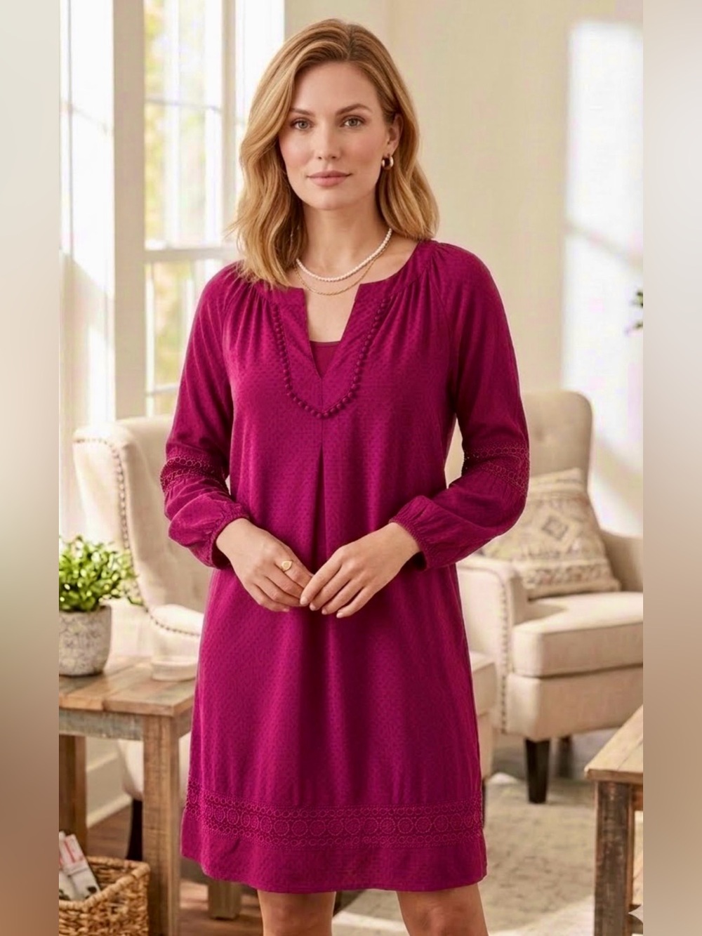 Crown & Ivy Cranberry Lace Trim Shift Dress Medium Boho Textured Plum
